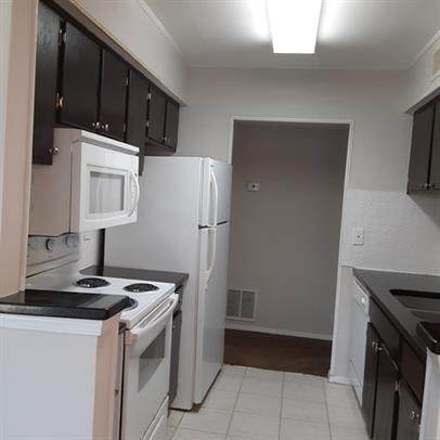 1107 Old Hammond Chase - Photo 1