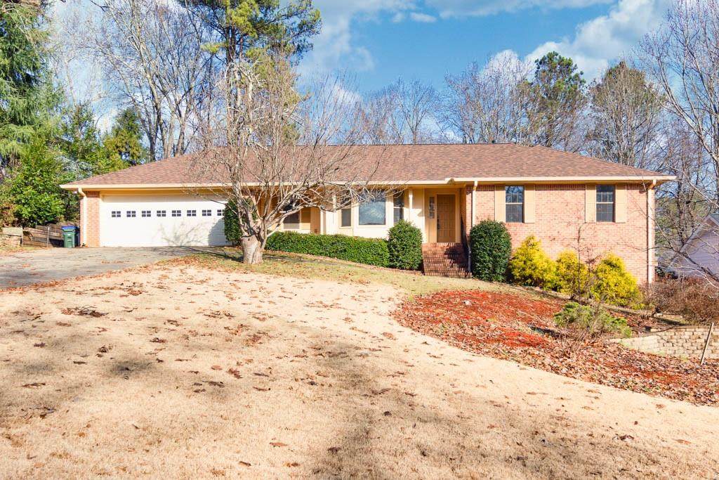 465 Knoll Woods Drive - Photo 1