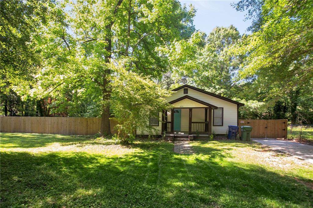 4090 Fairburn Avenue - Photo 1