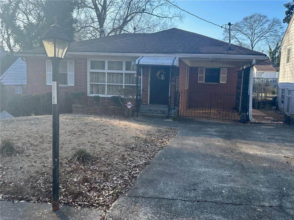 221 Altoona Place - Photo 1