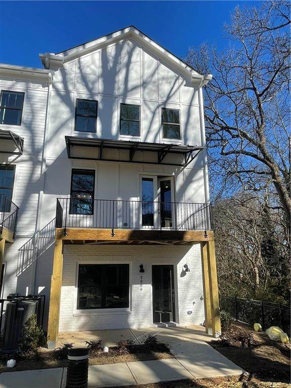 2000 Mahogany Lane - Photo 1