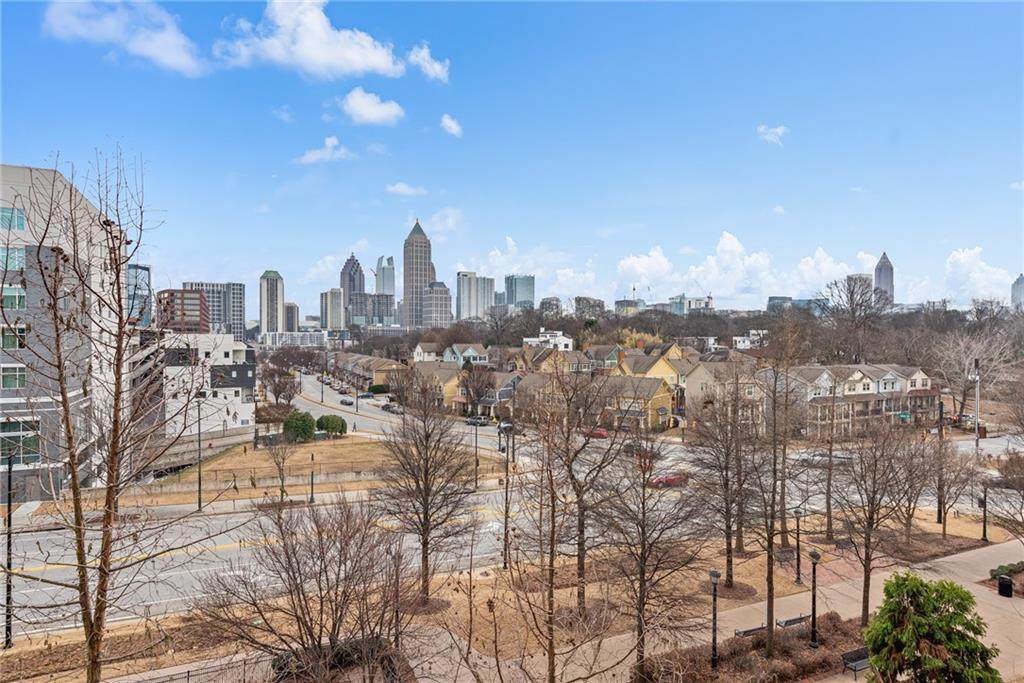 390 17th Street - Photo 1