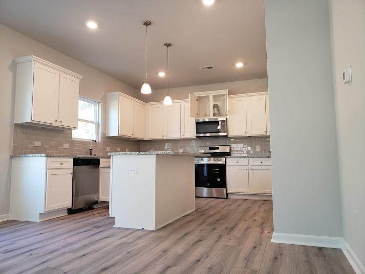 131 Clark Lake Lane - Photo 1