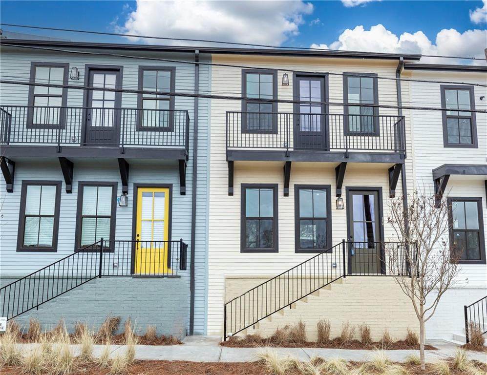 933 Kirkwood Avenue - Photo 1