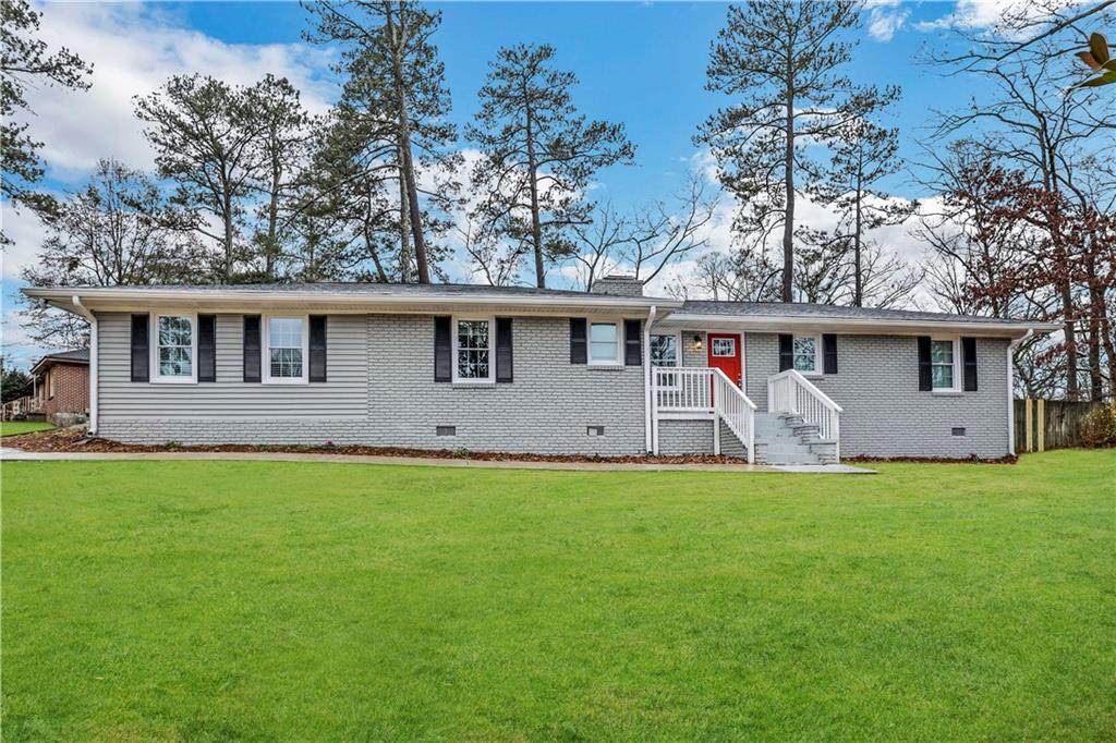 190 Pineview Drive - Photo 1