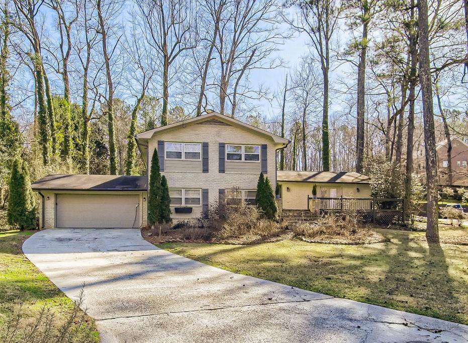 3135 Embry Hills Drive - Photo 1
