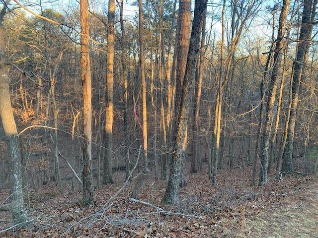 326 Lakewood Drive - Photo 1