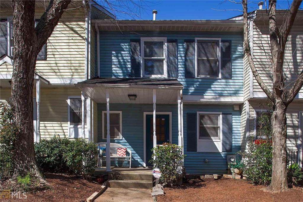 689 Stratford Green - Photo 1