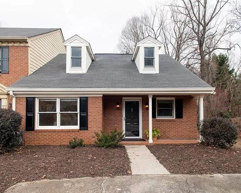 470 Forestgate Court - Photo 1