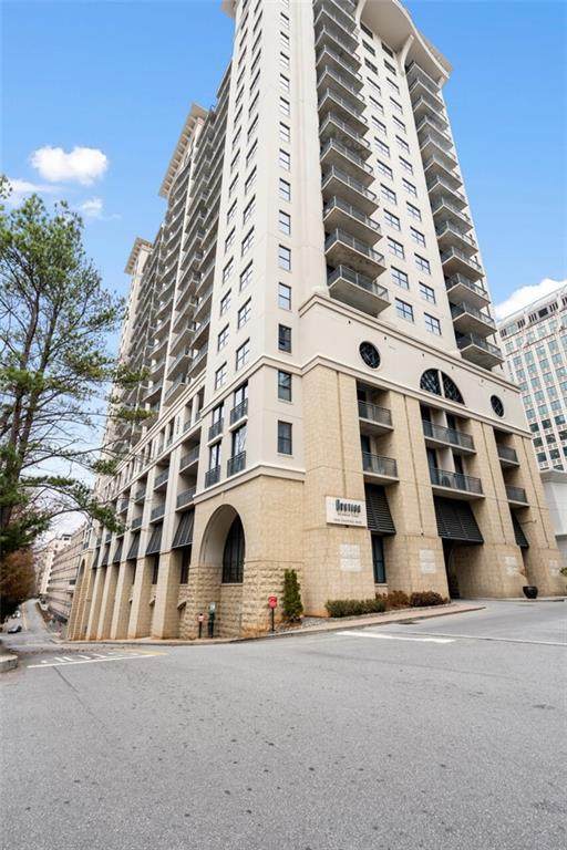 3040 Peachtree Road - Photo 1
