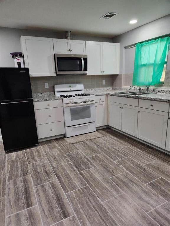5008 Mountain Springs Way - Photo 1