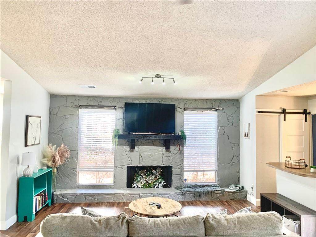801 Bonnie Glen Drive - Photo 1