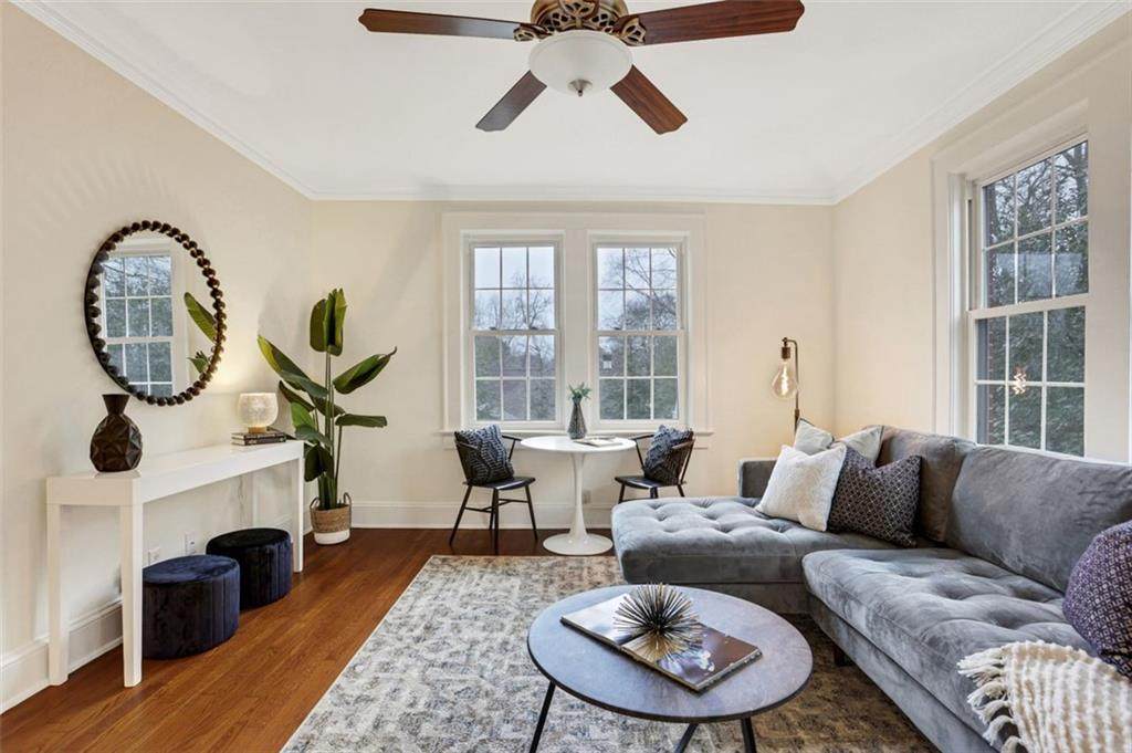 824 Greenwood Avenue - Photo 1