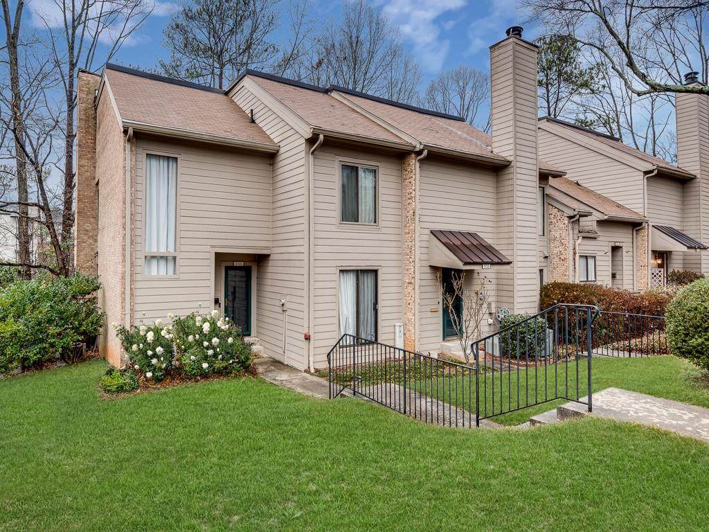3713 Stonewall Circle - Photo 1