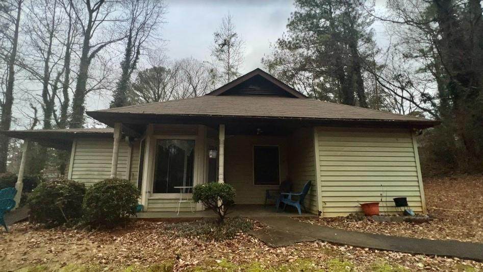 559 Ridge Avenue - Photo 1