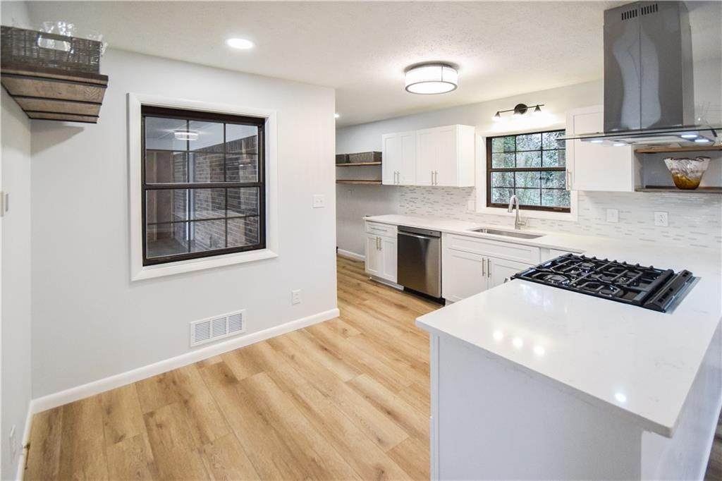 1132 Lanford Circle - Photo 1