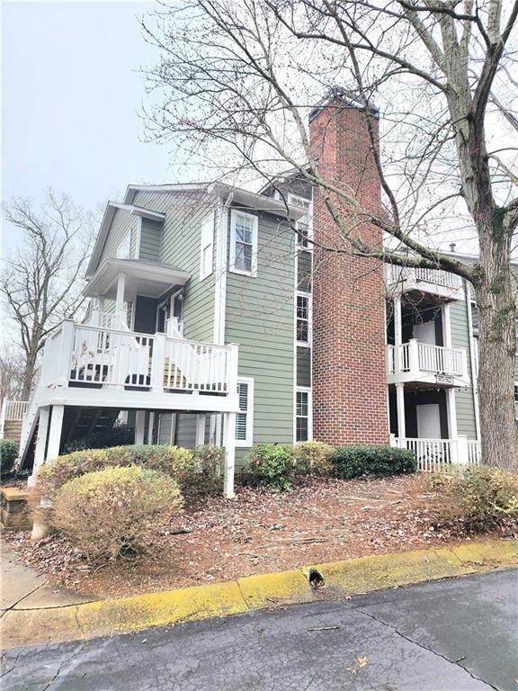 5612 River Heights Crossing - Photo 1
