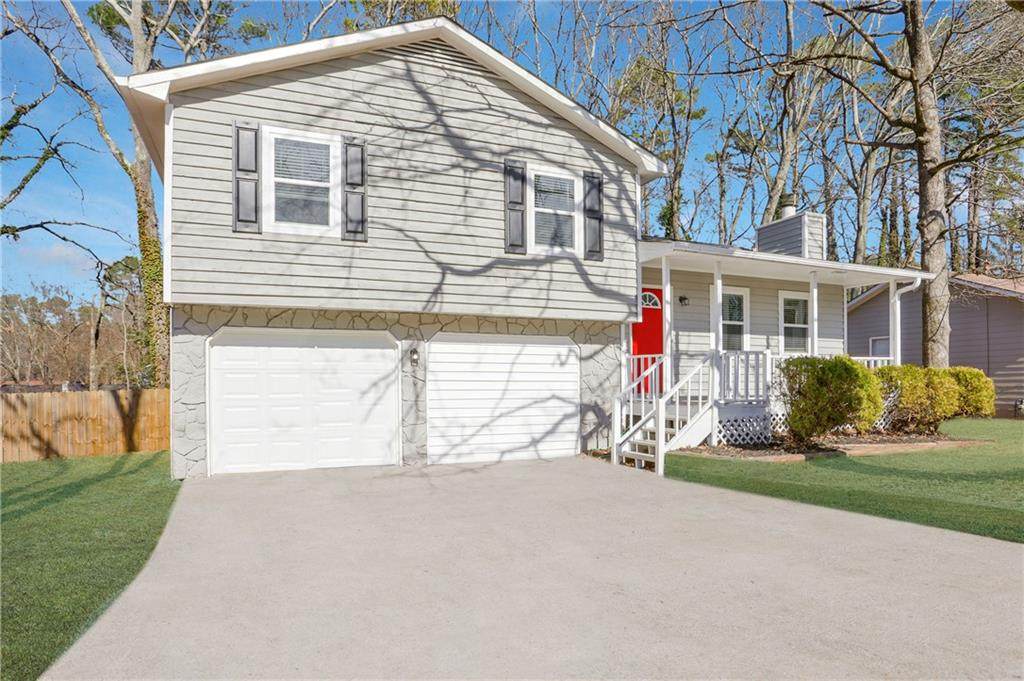 5370 Zachary Drive - Photo 1