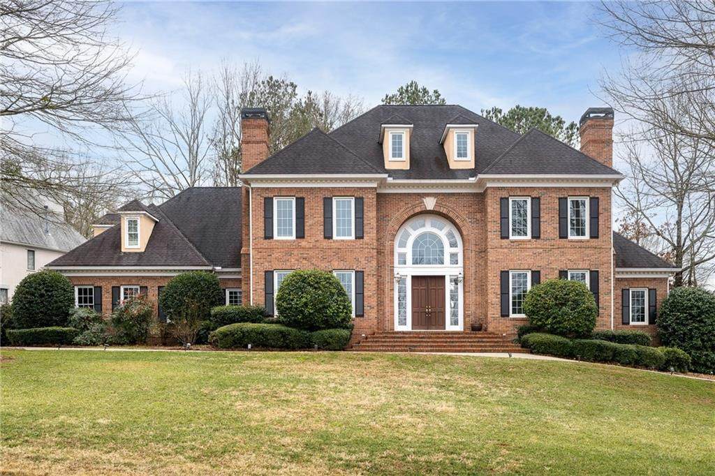 200 Montrose Drive - Photo 1