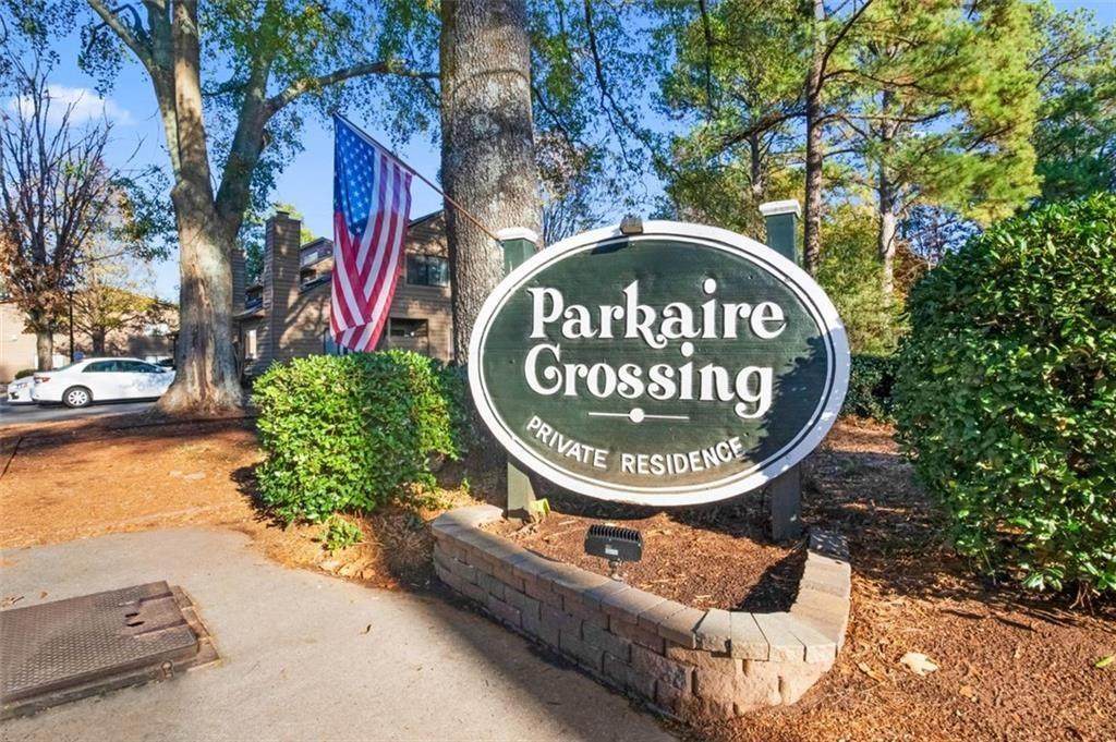 205 Parkaire Crossing - Photo 1