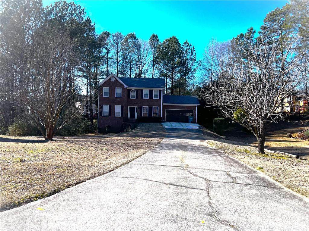 425 Piney Way - Photo 1