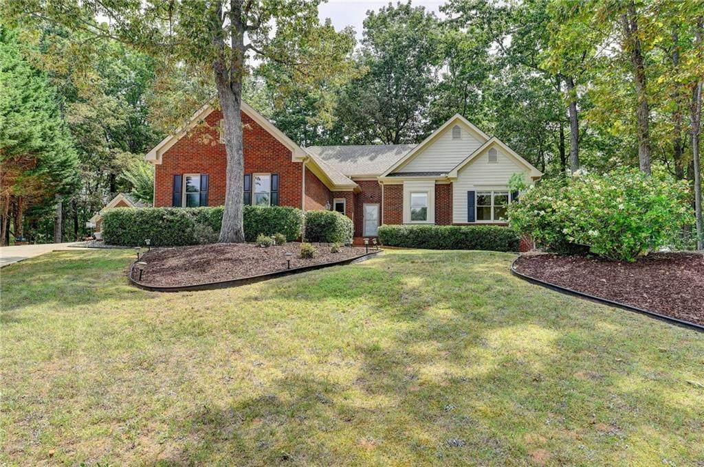 2580 Highland Pointe Drive - Photo 1