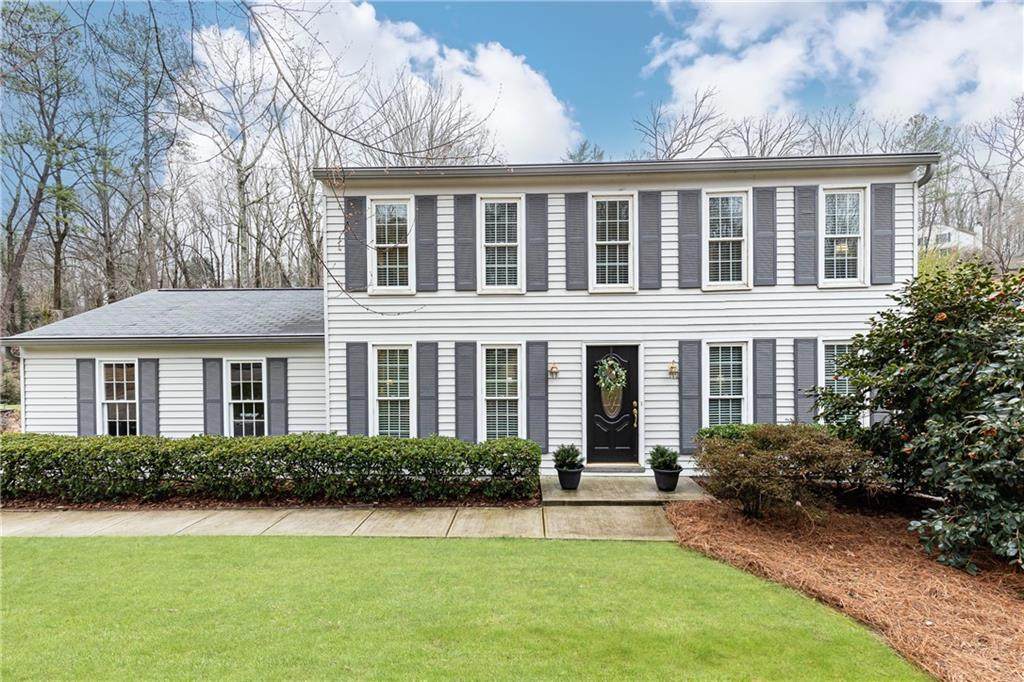 241 Lamplighter Lane - Photo 1