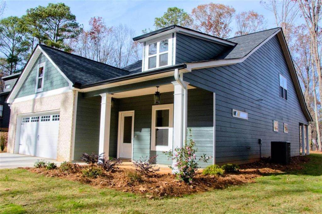2546 Lakeside Drive - Photo 1