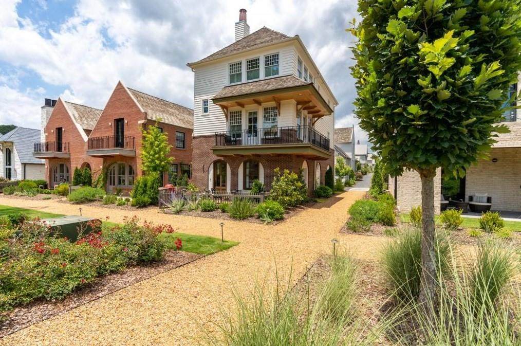 135 Kelmscott Lane - Photo 1