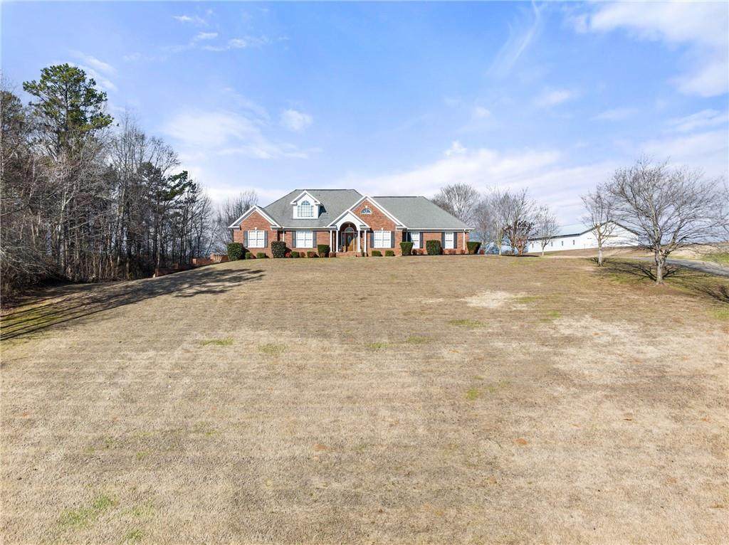 4611 Old Cornelia Highway - Photo 1