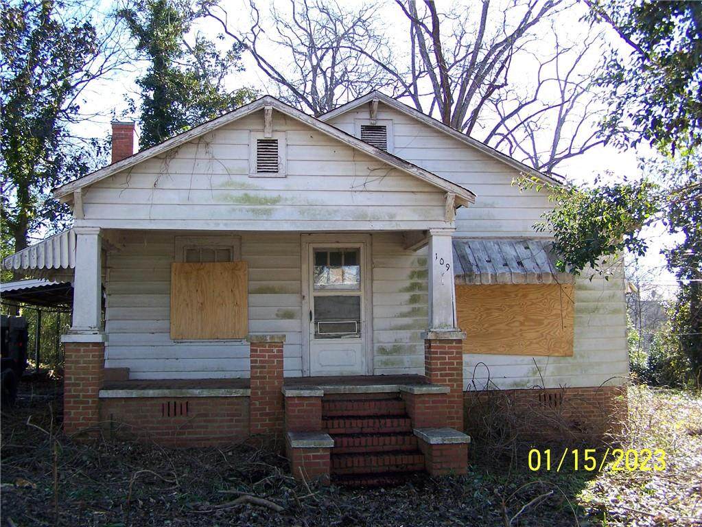 109 Gilman Street - Photo 1