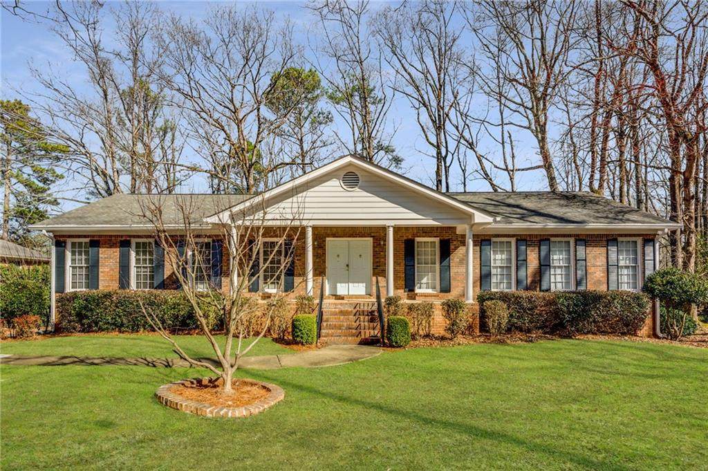 5759 Chamblee Dunwoody Road - Photo 1