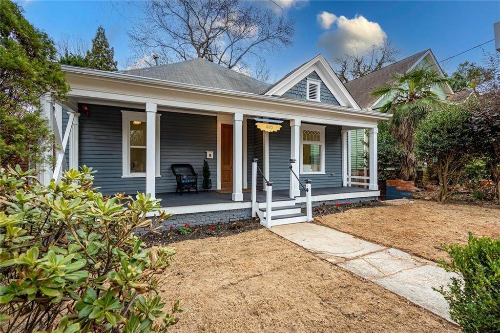 490 Waldo Street - Photo 1