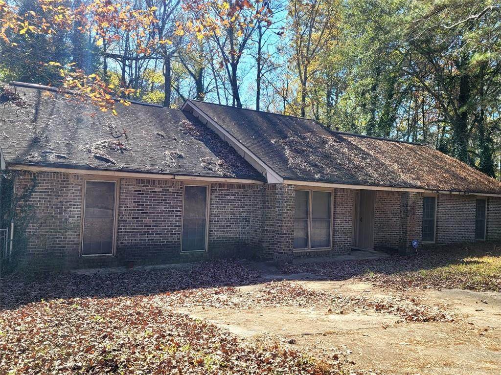 724 Oak Drive - Photo 1