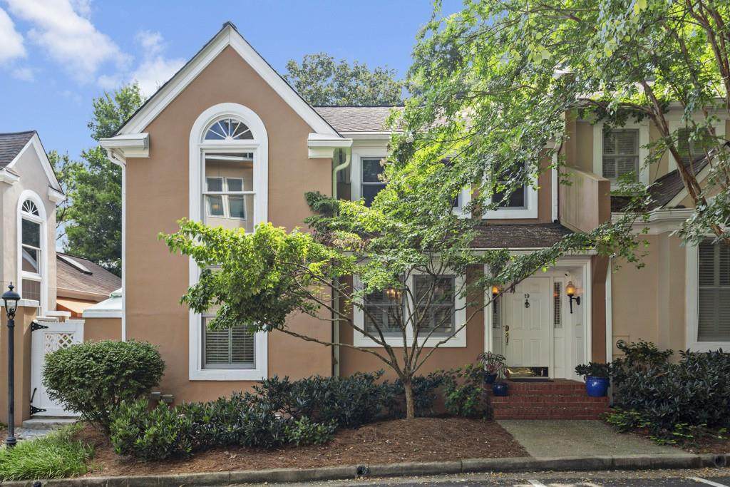 19 Lullwater Estate - Photo 1