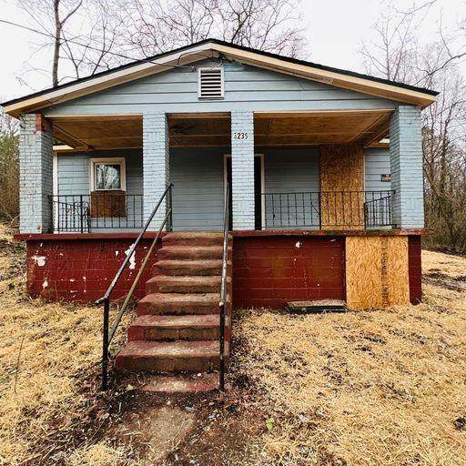 3236 Jonesboro Road - Photo 1