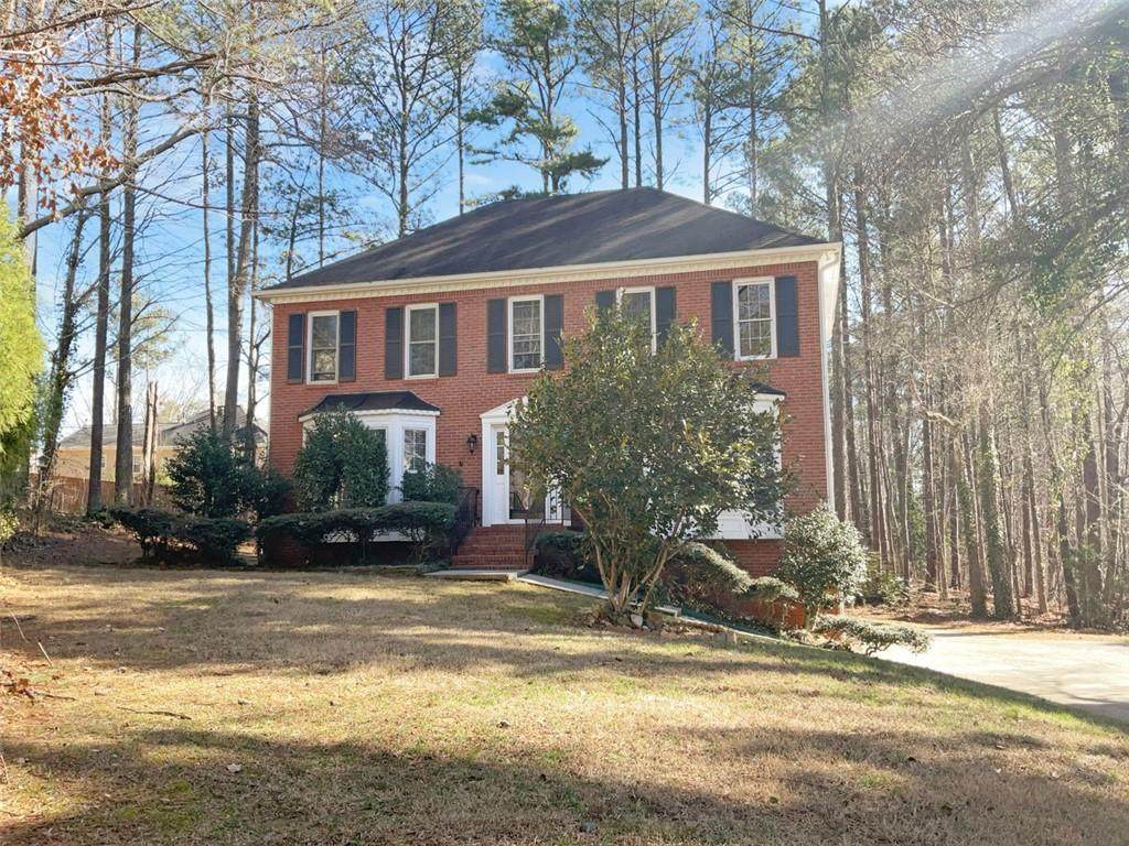 1024 Fairwood Court - Photo 1