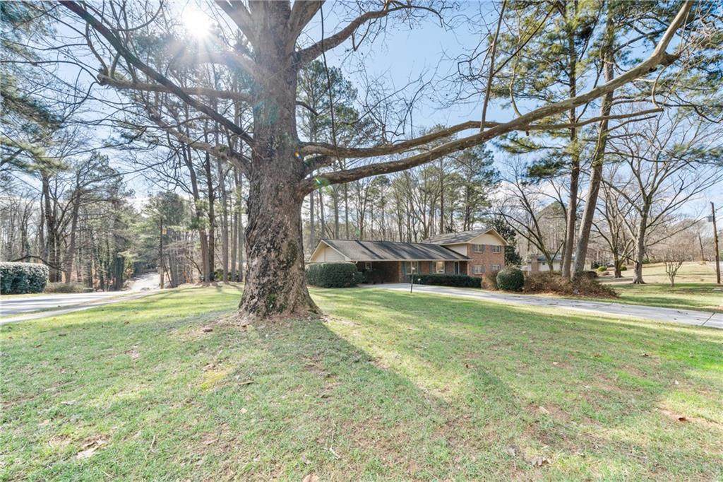 3781 Prestwick Drive - Photo 1