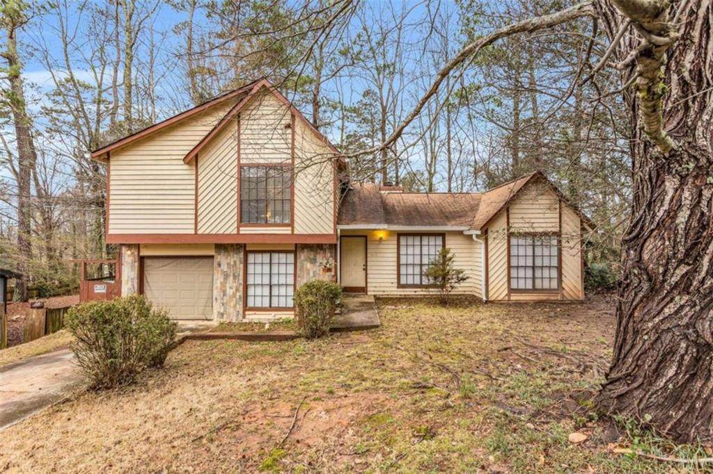 1649 Downs Crossing - Photo 1