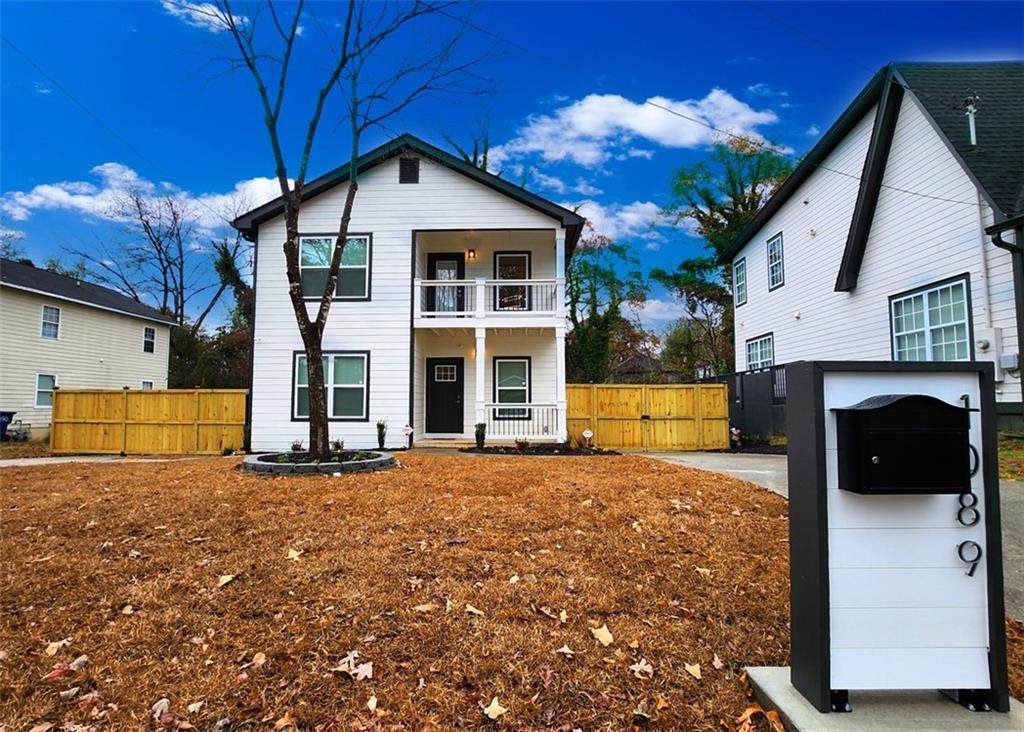 1089 White Oak Avenue - Photo 1