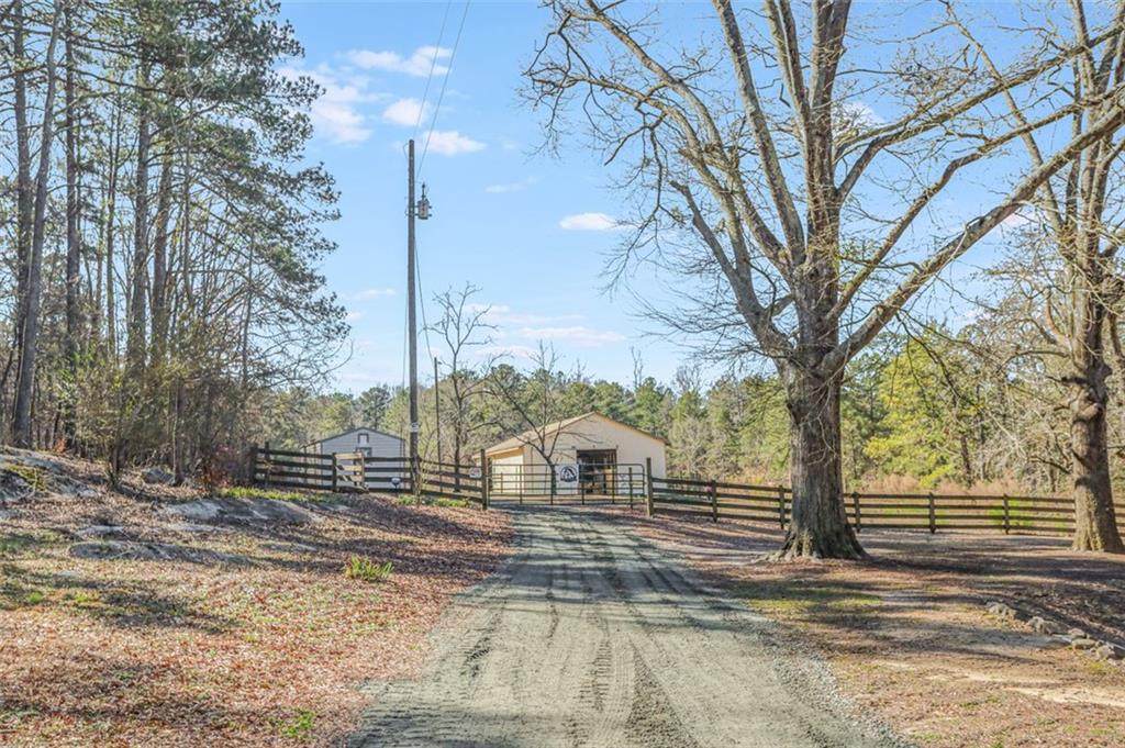 6133 Brownsville Lithia Springs Road - Photo 1