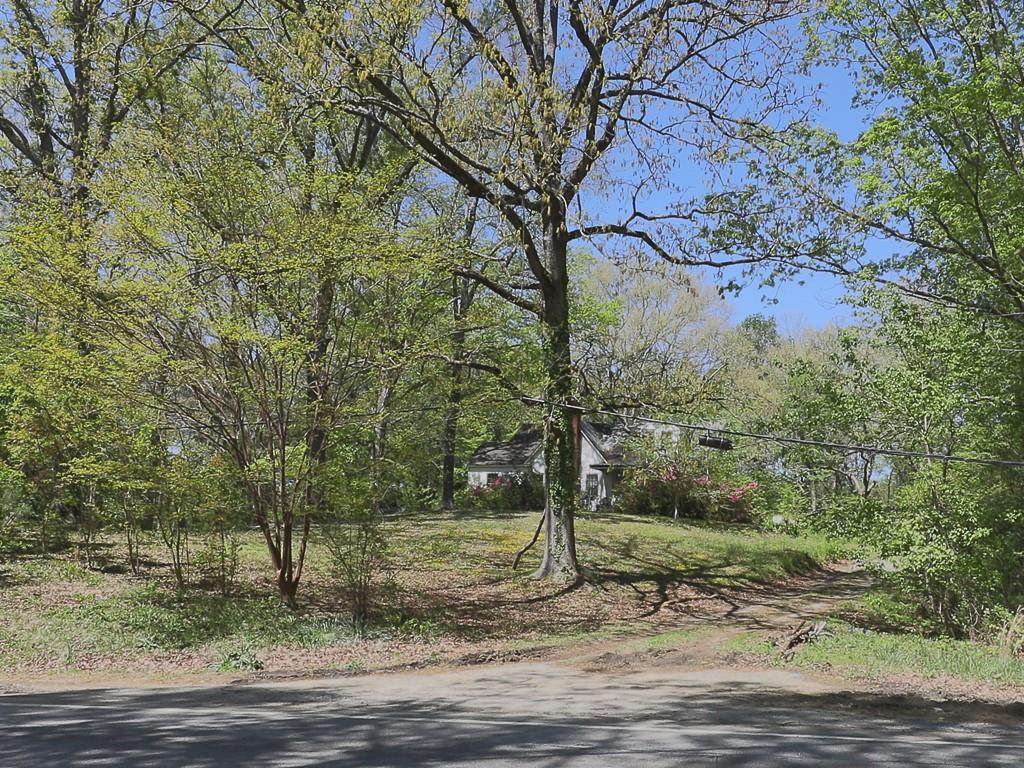204 Villa Rica Highway - Photo 1