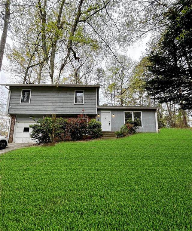 5749 Fieldstone Dr - Photo 1