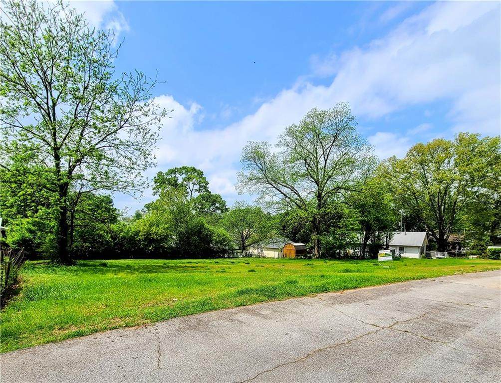 425 Church - Photo 1