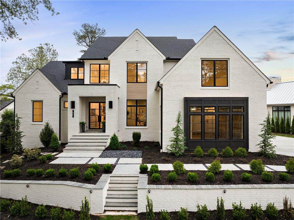61 Woodstock Road - Photo 1