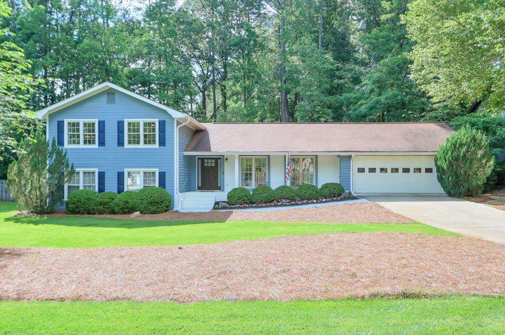 412 Greenfield Court - Photo 1