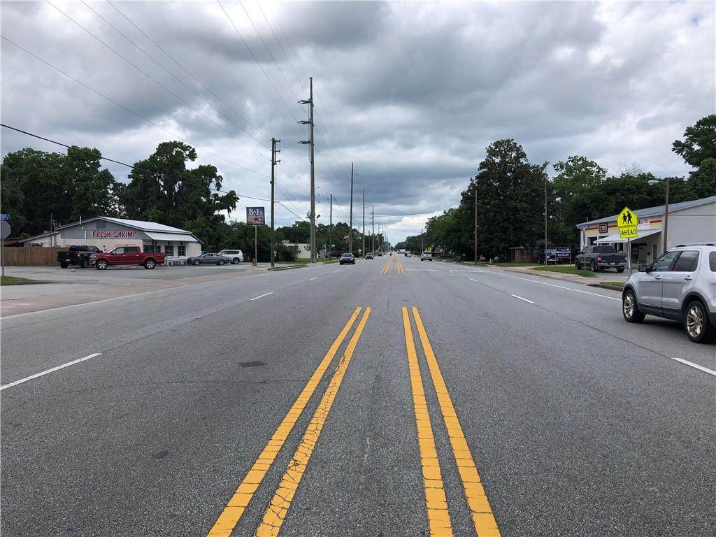 907 North Way - Photo 1