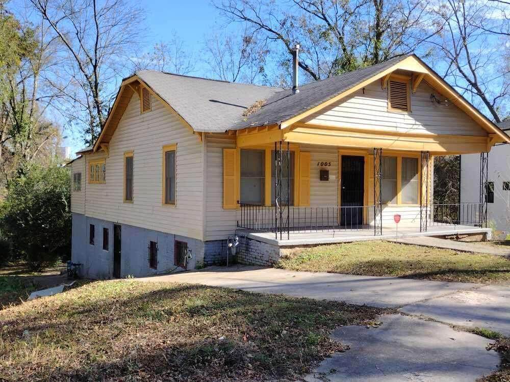 1005 Ashby Terrace - Photo 1