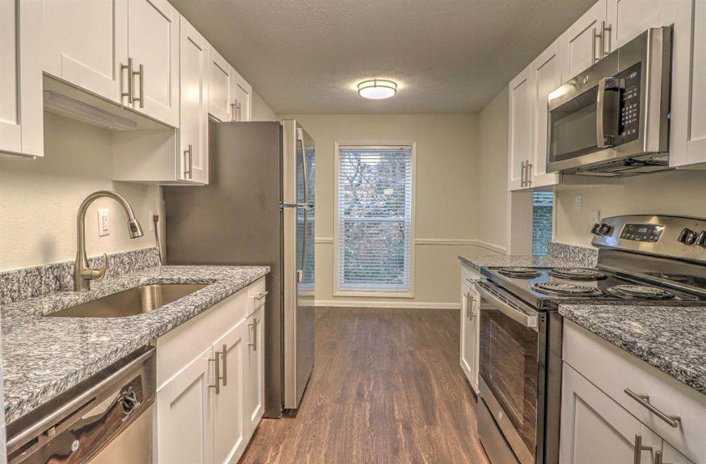 3200 Post Woods Drive - Photo 1