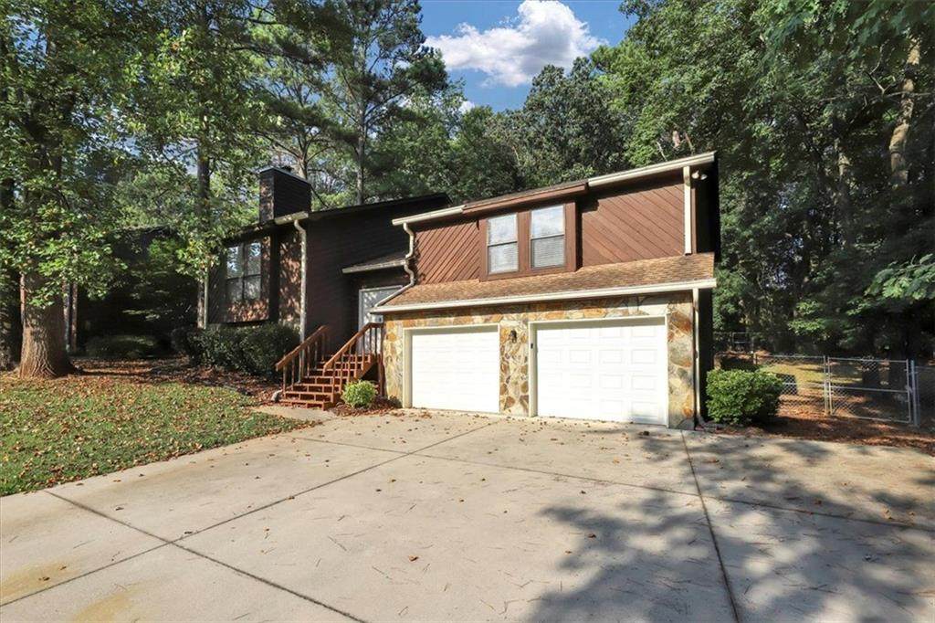 8992 Western Pines Drive - Photo 1